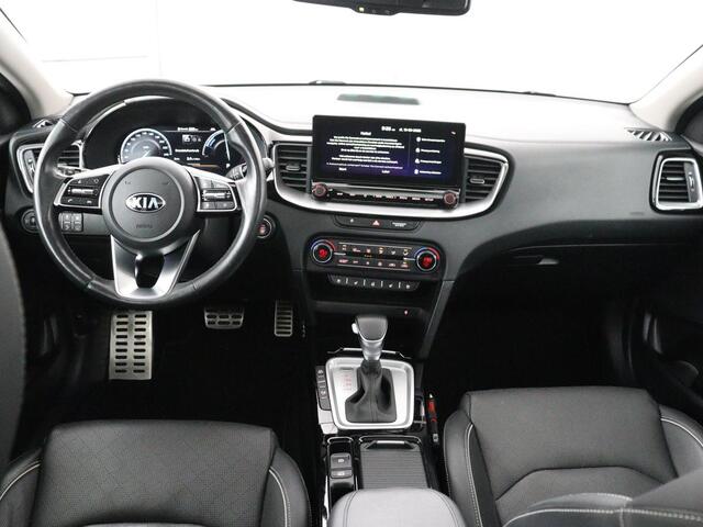 KIA Xceed 1.6 GDi PHEV ExecutiveLine | Panoramadak | Half leder | Stuur/stoel verwarming | Adaptive cruise | Stoelverkoeling | Climate control | Carplay | Camera | Park assist | Virtueel dashboard | PHEV