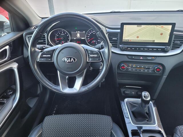 KIA Xceed 1.4 T-GDi DynamicLine | Trekhaak | Navigatie | Camera | 100% Dealer Onderhouden!