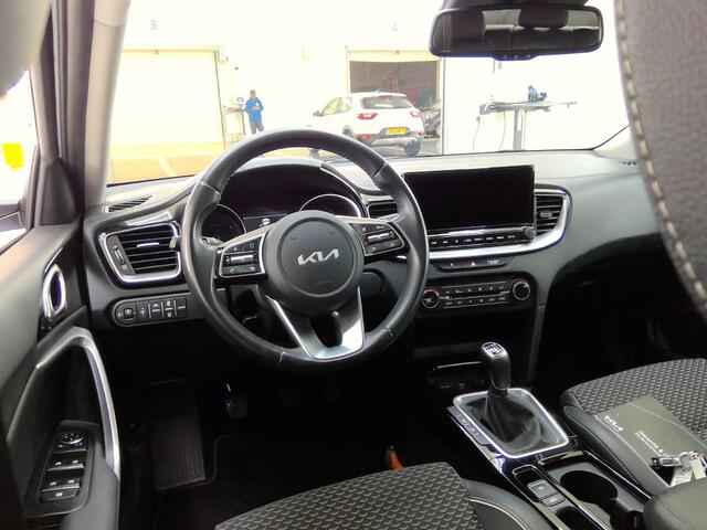 KIA Xceed 1.0 T-GDi DynamicLine | Apple Carplay/Android | Cruise control | Navigatie | Led | Reservewiel