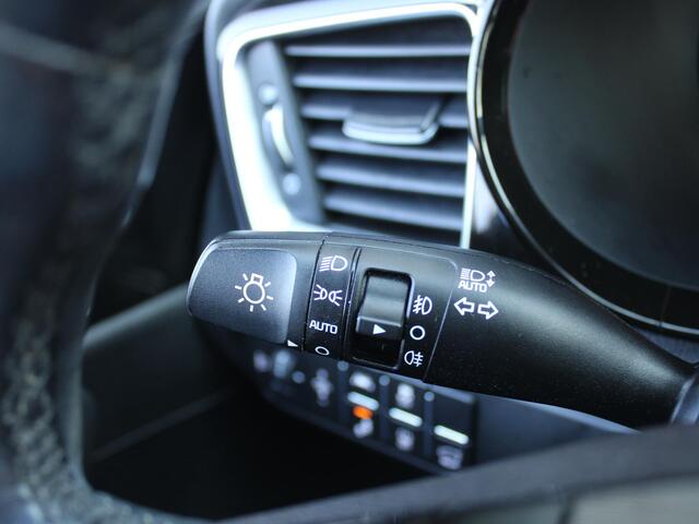 KIA Xceed 1.4 T-GDi ExecutiveLine | Trekhaak | Schuif-/kanteldak | Stuur-/stoelverwarming + ventilatie | 18" LM |