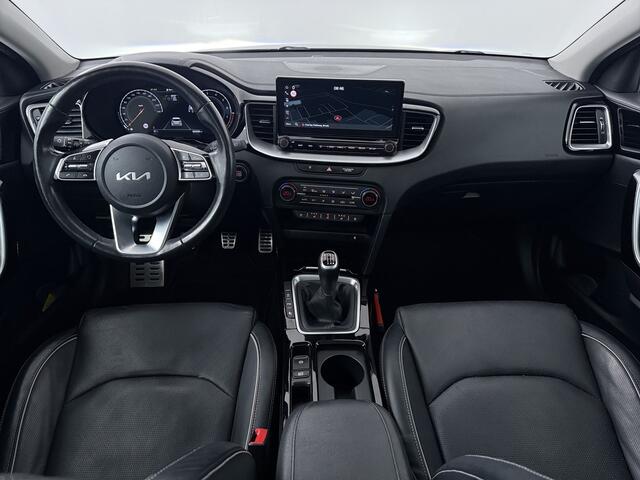 KIA Xceed 1.5 T-GDI MHEV ExecutiveLine | Leder | Trekhaak | Schuifdak | Stuur-/Stoelverwarming | Camera | €750-inruilpremie
