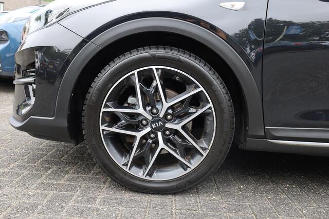 KIA Xceed 1.5 T-GDI MHEV DynamicLine STUUR/STOELVERW. CAMERA CARPLAY DAB CRUISE LANE-ASSIST CLIMA PDC 18''LMV ALL-SEASON!