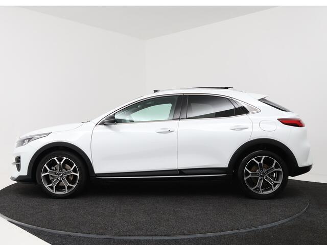 KIA Xceed 1.5 T-GDI MHEV DynamicPlusLine Style Pack Elektrisch glazen schuif-/kanteldak (WERKPLAATS MEE BEZIG)