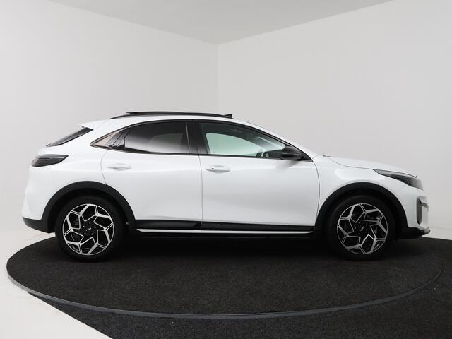 KIA Xceed 1.5 T-GDi GT-Line | Panoramadak | Camera | Stoel & Stuurverwarming | €1000-inruilpremie