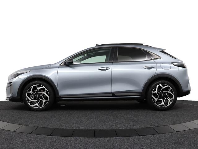 KIA Xceed 1.5 T-GDi GT-Line - Automaat - Kantel / Schuifdak - Apple Carplay / Android Auto - Navigatie - ACC - Climate Control - Stoel / Stuurwielverwarming