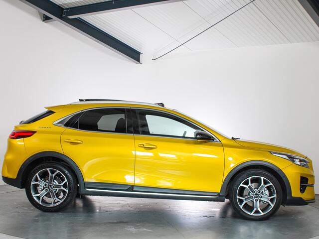 KIA Xceed 1.4 T-GDi ExecutiveLine Lauch X Edition Panoramadak, JBL, Camera, ACC, Apple Carplay/Android Auto
