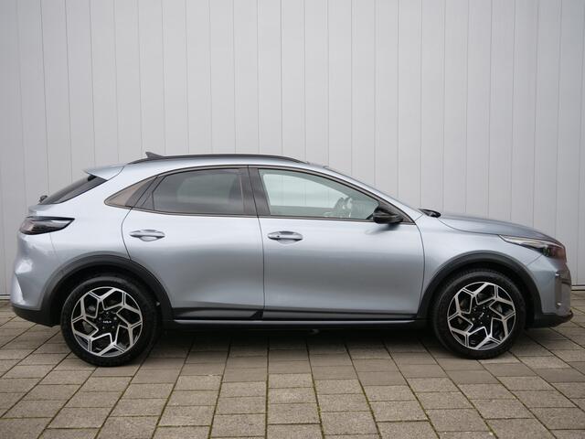 KIA Xceed 1.5 T-GDi GT-Line 141 Pk Automaat Navi / DAB / Apple Carplay / Pano-dak / Camera