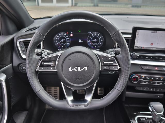 KIA Xceed 1.5 T-GDi GT-Line DCT7 Automaat 6.885km! | Panoramadak | Stoelverwarming | All-Seasons | tot 10 jaar Garantie |
