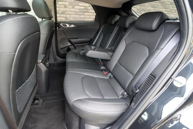 KIA Xceed 1.6 GDi PHEV ExecutiveLine | Panoramadak | Trekhaak | Leer | Rijklaarprijs - incl.garantie