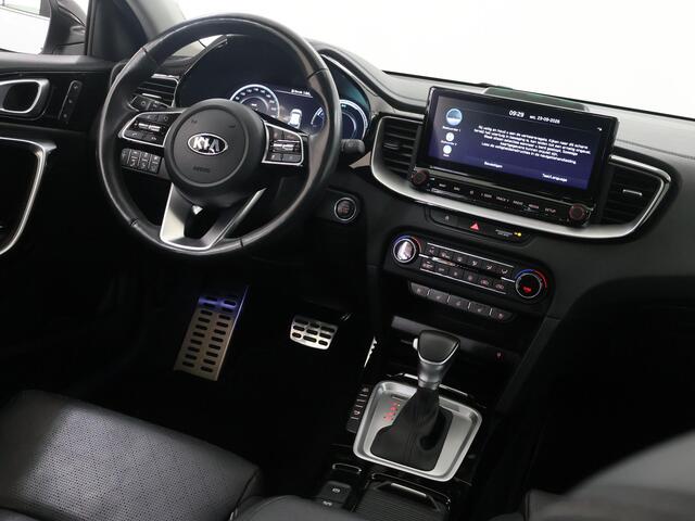 KIA Xceed 1.6 GDi PHEV ExecutiveLine | Panoramadak | Lederen Bekleding | Stoelventilatie | Elektrisch verstelb. bestuurdersstoel met geheugen | Stoel/Stuurwielverwarming