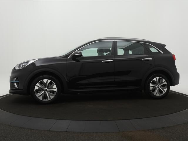 KIA e-Niro DynamicLine 64 kWh - Adaptieve Cruise Control - Climate Control - Lichtmetalen Velgen - Navigatie - Fabrieksgarantie tot 04-2029