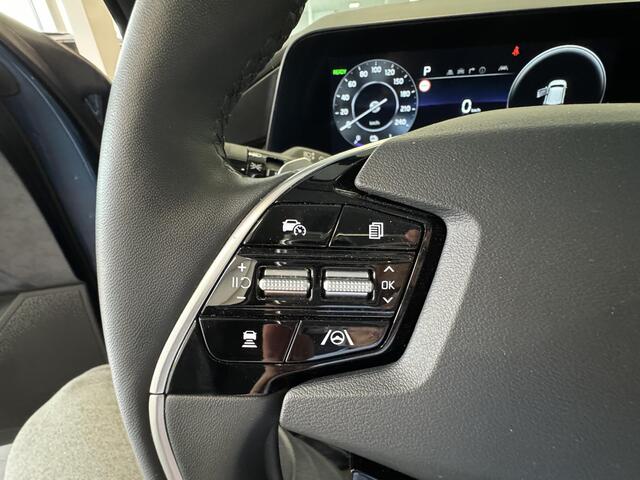 KIA e-Niro EV DynamicPlusLine 64.8 kWh Apple Carplay | Dodehoekdetectie | Schuif/kanteldak | Adaptive cruise control |