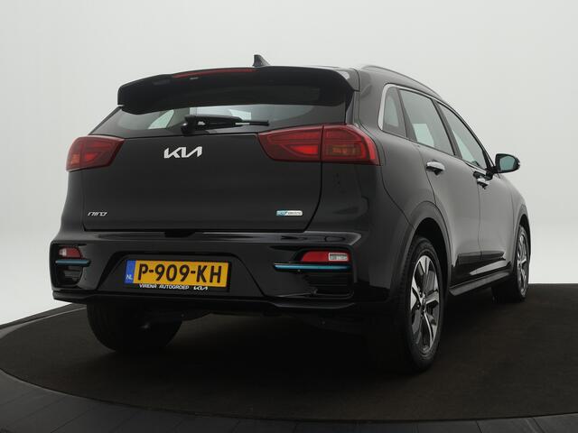 KIA e-Niro DynamicLine 64 kWh 3 Fase * Subsidie voor deze auto beschikbaar * - Cruise Control - Navigatie - Bluetooth telefonie - Fabrieksgarantie tot 04-2029
