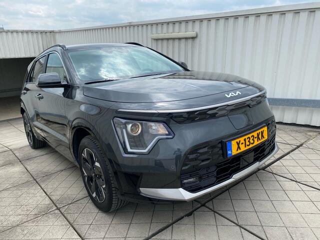 KIA e-Niro EV Edition 64.8 kWh 17inch // stoel en stuur verw. // 10inch navi // info Roel 0492-588951
