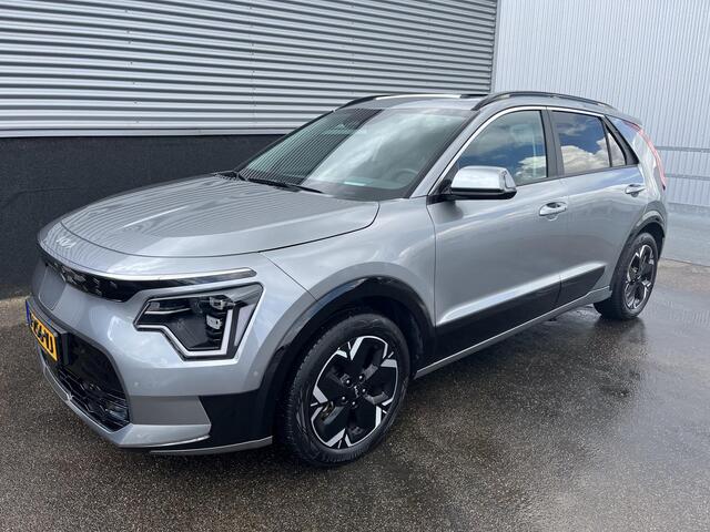 KIA e-Niro EV ExecutiveLine 64.8 kWh Nieuw geleverd | 1ste eigenaar | BTW auto | Meest luxe uitvoering