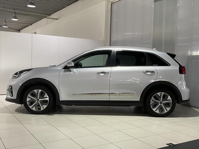 KIA e-Niro ExecutiveLine 64 kWh FABRIEKSGARANTIE T/M 09-2027 of 150.000km