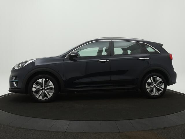 KIA e-Niro DynamicLine 64 kWh - ¤ 2000,- subsidie voor deze auto beschikbaar - Apple CarPlay/Android Auto - Adaptieve Cruise Control - Navigatie - Fabrieksgarantie tot 05-2029