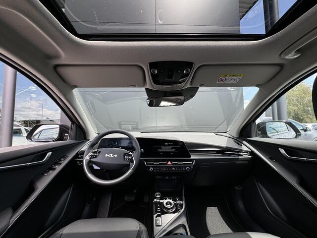 KIA e-Niro EV Plus 64.8 kWh VOORRAAD ACTIE! | Head-up display | Schuif/kantel dak | Stoelverwarming