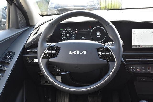 KIA e-Niro EV DynamicPlusLine 64.8 kWh | Schuif/kantel dak | Head-up display | Camera | Stoel verwarming