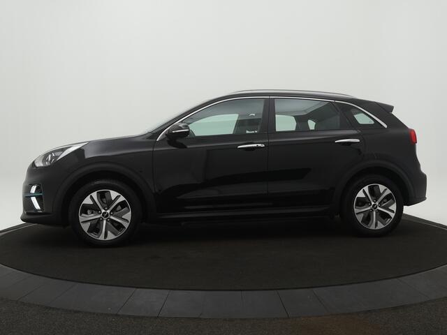 KIA e-Niro DynamicLine 64 kWh - 3 Fase - CarPlay/Android Auto - Adaptieve Cruise Control - Navigatie Fabrieksgarantie tot 04-2029