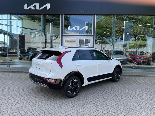 KIA e-Niro EV DynamicPlusLine 64.8 kWh Direct leverbaar! Navi+BT+DAB+Camera ECC Cr.Control.Adapt Panodak Stoelverw. PDC 7jr.Garantie