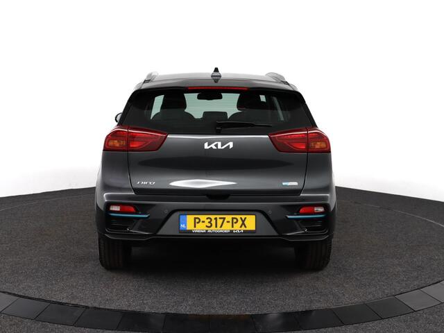 KIA e-Niro DynamicLine 64 kWh 3 Fase - Apple CarPlay/Android Auto - Achteruitrijcamera - Adaptieve Cruise Control - Navigatie - Climate Control Fabrieksgarantie tot 05-2029