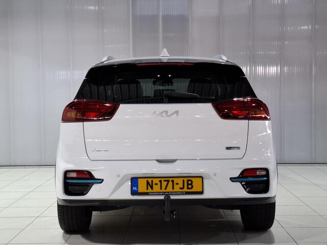 KIA e-Niro ExecutiveLine 64 kWh meest luxe uitvoering / unieke KM stand / Eerste eigenaar / NL auto !