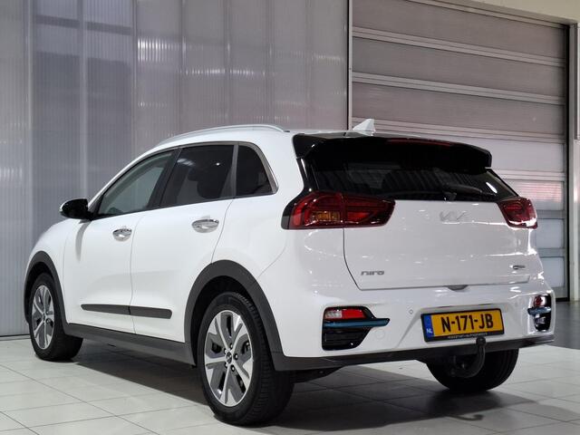KIA e-Niro ExecutiveLine 64 kWh meest luxe uitvoering / unieke KM stand / Eerste eigenaar / NL auto !