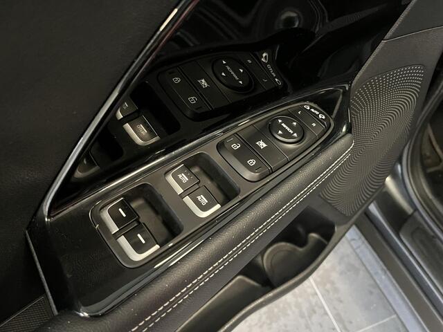KIA e-Niro DynamicPlusLine 64 kWh Adaptieve CruiseControl, Schuifdak, Stoel en Stuurverwarming, Klimaat Controle