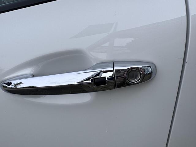 KIA e-Niro DynamicLine 64 kWh | NU 2.000 EURO SUBSIDIE | Navigatie | Afneembare Trekhaak | Enz...