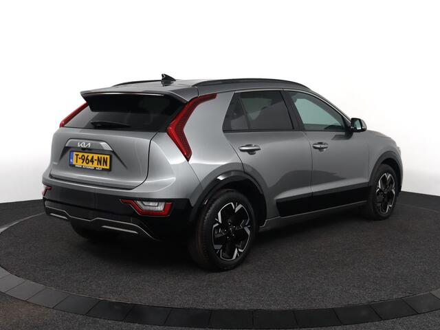 KIA e-Niro EV DynamicPlusLine 64.8 kWh - Achteruitrijcamera - Cruise Control - Batterijverwarming - Parkeersensoren vóór en achter - Schuif-/kantel zonnedak - Fabrieksgarantie t/m 07-2030