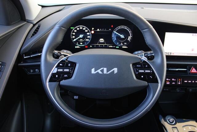 KIA e-Niro EV DynamicPlusLine 64.8 kWh | Airco | Navi | Camera | Cruise | 17" LM | PDC |