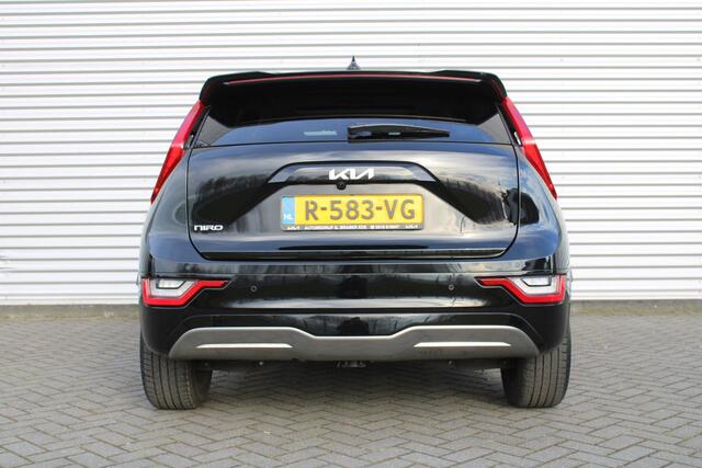 KIA e-Niro EV DynamicPlusLine 64.8 kWh | 17" LM | Airco | Cruise | Navi | Camera | Trekhaak |