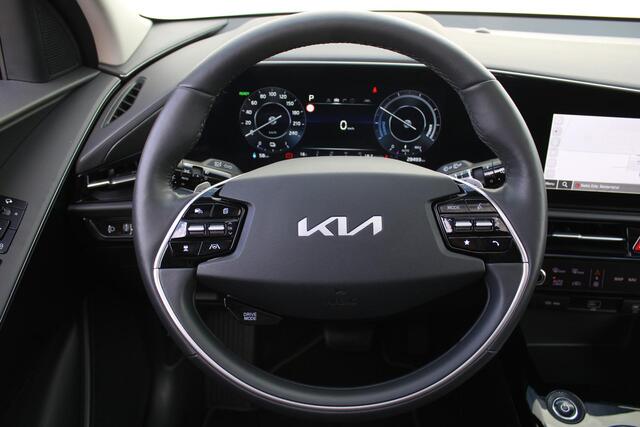 KIA e-Niro EV DynamicPlusLine 64.8 kWh | 17" LM | Airco | Cruise | Navi | Camera | Trekhaak |