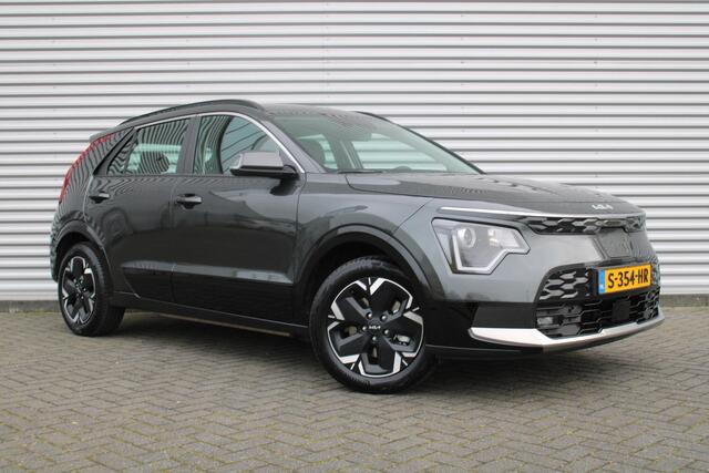 KIA e-Niro EV DynamicLine 64.8 kWh | Navi | Airco | Cruise | Camera | 17" LM | ¤ 2000 subsidie mogelijk |