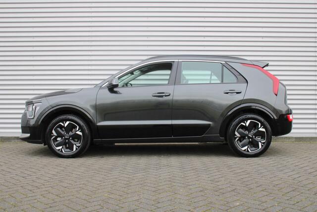 KIA e-Niro EV DynamicLine 64.8 kWh | Navi | Airco | Cruise | Camera | 17" LM | ¤ 2000 subsidie mogelijk |
