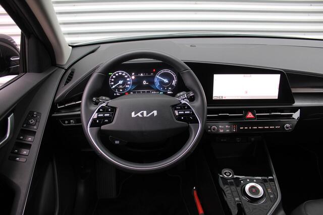 KIA e-Niro EV DynamicLine 64.8 kWh | Navi | Airco | Cruise | Camera | 17" LM | ¤ 2000 subsidie mogelijk |