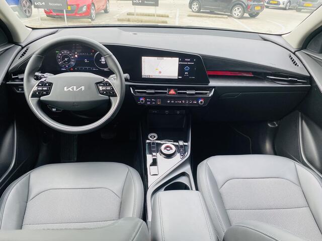 KIA e-Niro EV DynamicLine 64.8 kWh Navi | Clima | Adaptieve Cruise | Camera | PDC | DAB+