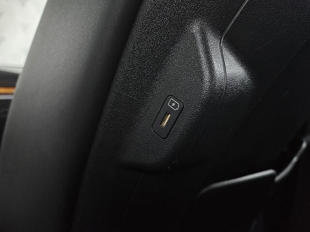 KIA e-Niro EV DynamicLine 64.8 kWh | Adapt. Cruise | Carplay/Android Auto | Sensoren | Camera | Keyless Entry |