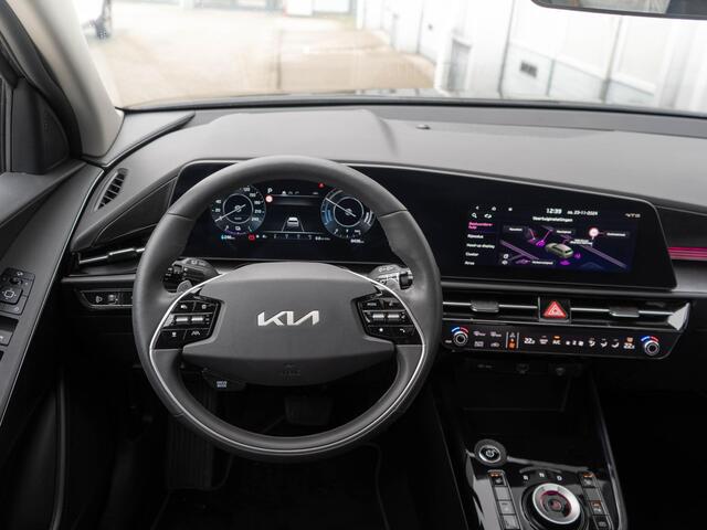 KIA e-Niro EV DynamicPlusLine 64.8 kWh Stoel stuur verwarming l Schuifkantel dak l Elektrische achterklep |