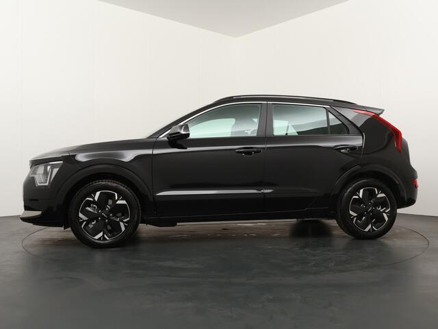 KIA e-Niro EV DynamicLine 64.8 kWh - Nu of nooit *¤ 5.000,- korting ( *inclusief SEPP subsidie ) - Navigatie - Apple Carplay/Android Auto - Parkeersensoren voor en achter - Fabrieksgarantie tot 2032
