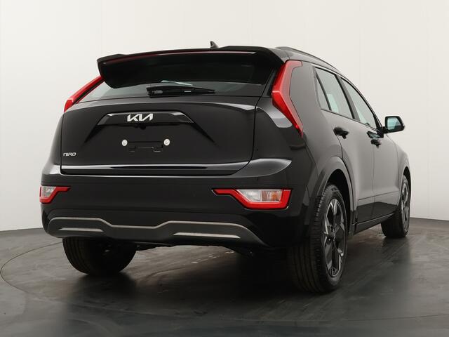 KIA e-Niro EV DynamicLine 64.8 kWh - Nu of nooit *¤ 5.000,- korting ( *inclusief SEPP subsidie ) - Navigatie - Apple Carplay/Android Auto - Parkeersensoren voor en achter - Fabrieksgarantie tot 2032