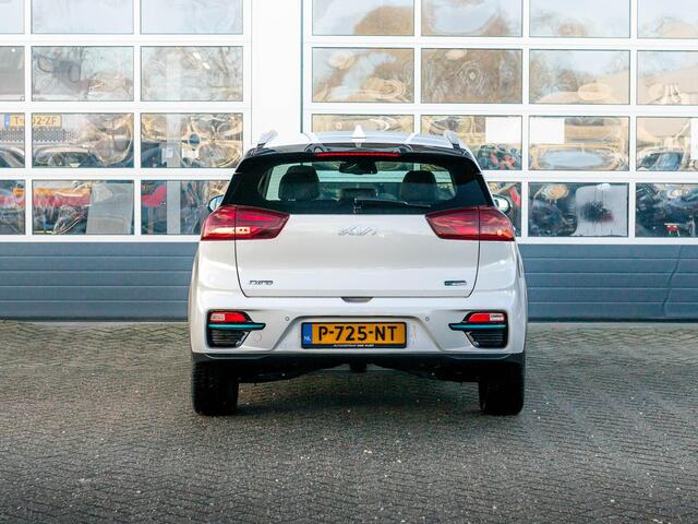 KIA e-Niro DynamicLine 64 kWh | Camera | Apple Carplay/Android Auto | Adaptief Cruise | Climate Controle | Keyless Entry | Navi | Stoel&Stuur Verwarming