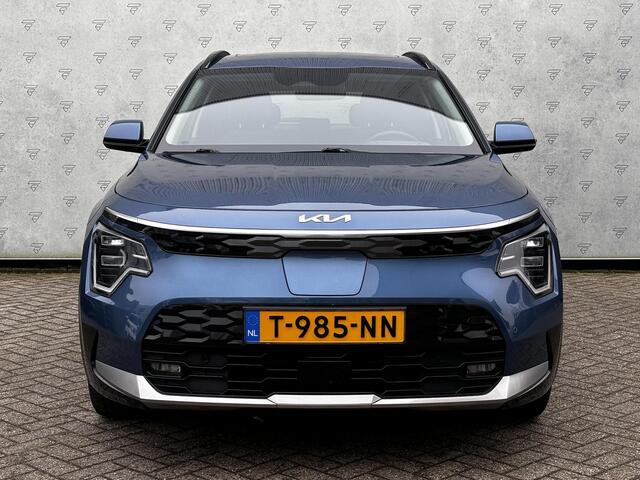 KIA e-Niro EV ExecutiveLine 64.8 kWh | Climate Control | Schuif- Kanteldak | Leder interieur | Apple Carplay & Android auto |