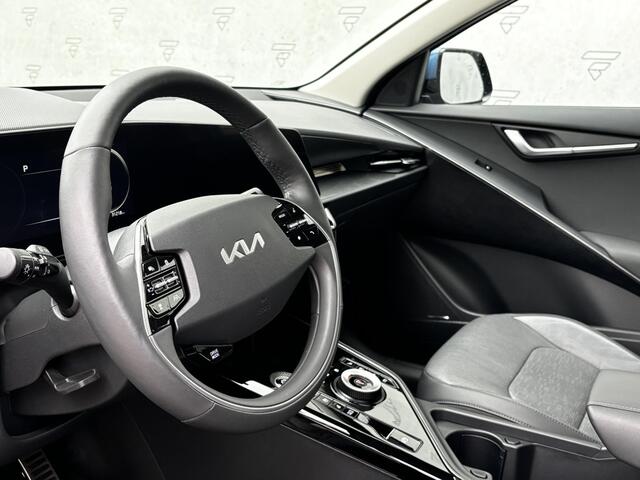 KIA e-Niro EV ExecutiveLine 64.8 kWh | Climate Control | Schuif- Kanteldak | Leder interieur | Apple Carplay & Android auto |
