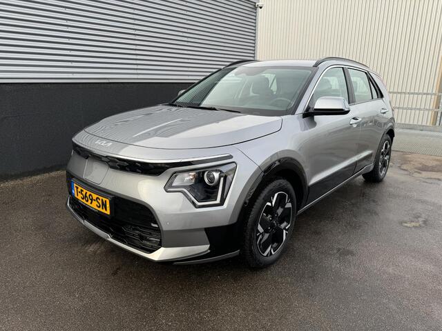 KIA e-Niro EV DynamicLine 64.8 kWh BTW-auto, Navigatie, Achteruitrijcamera, Parkeersensoren voor + achter, Adaptieve cruise control, Smart Key