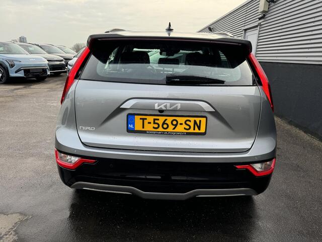 KIA e-Niro EV DynamicLine 64.8 kWh BTW-auto, Navigatie, Achteruitrijcamera, Parkeersensoren voor + achter, Adaptieve cruise control, Smart Key