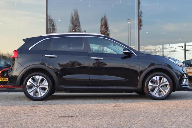 KIA e-Niro EXECUTIVE 64 kWh | LEDER | AD.CRUISE | MEMORY | STOELVERW. | KEY-LESS | CAMERA | ORIG NL