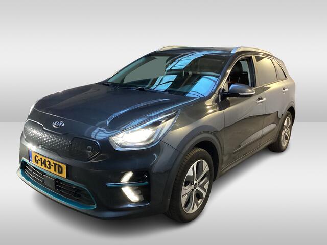 KIA e-Niro ExecutiveLine 64 kWh / Camera / Leder / Keyless / Stoelventilatie / Navigatie / Dodehoek / DAB / Cruise Control
