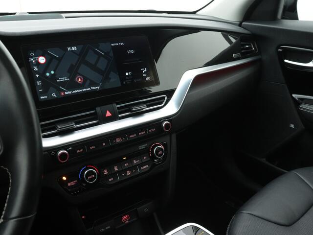 KIA e-Niro ExecutiveLine 64 kWh | 3 FASE| Navigatie | Camera | Parkeersensoren | Schuif/kanteldak | Stoelverwarming | Trekhaak |